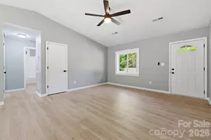24 Sagefield Dr, Candler, NC 28715 - Photo 6