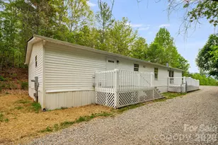 90 High Point Rd, Weaverville, NC 28787 - Photo 2