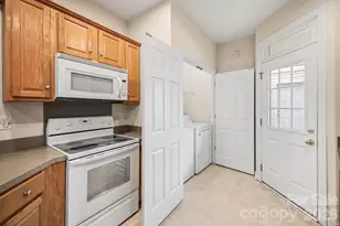 2065 Gable Way Ln, Matthews, NC 28104 - Photo 16