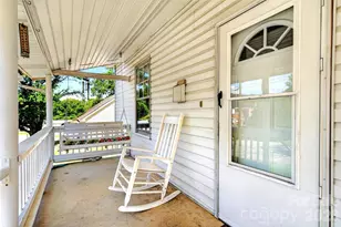 35 2nd St, Marion, NC 28752 - Photo 4