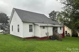 35 2nd St, Marion, NC 28752 - Photo 30