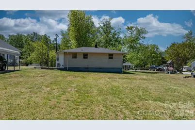 508 South Avenue SW, Valdese, NC 28690 - Photo 14