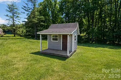67 Beechwood Drive, Horse Shoe, NC 28742 - Photo 12