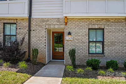 2305 Rozzelles Ferry Road, Charlotte, NC 28208 - Photo 2
