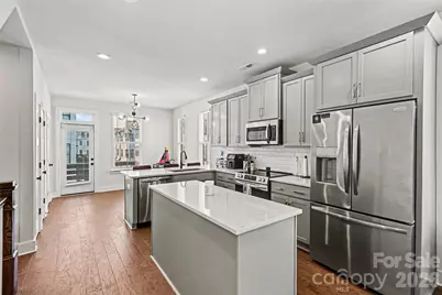 2305 Rozzelles Ferry Road, Charlotte, NC 28208 - Photo 12