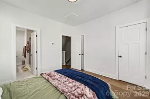 2305 Rozzelles Ferry Rd, Charlotte, NC 28208 - Photo 20