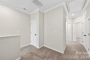 6025 Longar Ln, Charlotte, NC 28269 - Photo 12