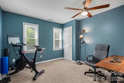 9900 Davis Lake Parkway, Charlotte, NC 28269 - Photo 16