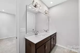 6021 Longar Ln, Charlotte, NC 28269 - Photo 20