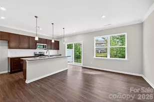 6021 Longar Ln, Charlotte, NC 28269 - Photo 8