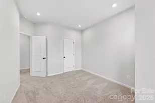 6021 Longar Ln, Charlotte, NC 28269 - Photo 22