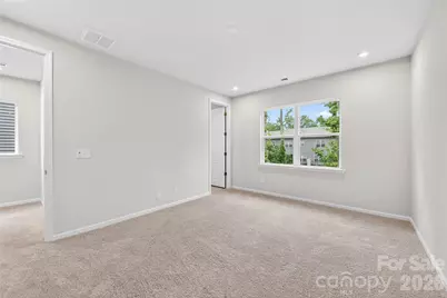 6021 Longar Lane, Charlotte, NC 28269 - Photo 16