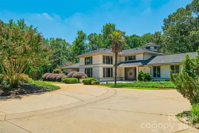 380 Montagu Drive, Spartanburg, SC 29301 - Photo 2