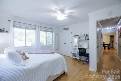 137 E Whisperwood Circle, Hendersonville, NC 28791 - Photo 20