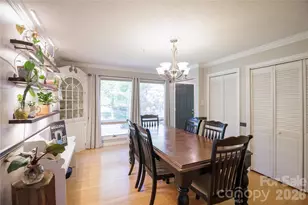 137 E Whisperwood Cir, Hendersonville, NC 28791 - Photo 14