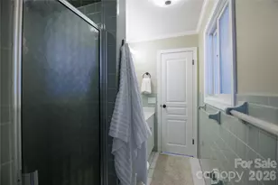 137 E Whisperwood Cir, Hendersonville, NC 28791 - Photo 24