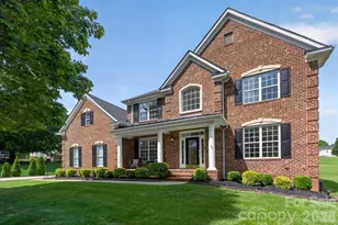 2003 Ptarmigan Ct, Waxhaw, NC 28173 - Photo 1