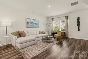 2614 Greenmarket Dr, Charlotte, NC 28217 - Photo 2
