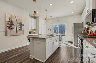 2614 Greenmarket Dr, Charlotte, NC 28217 - Photo 6