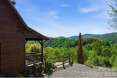 394 Hummingbird Lane, Elk Park, NC 28622 - Photo 6