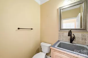 394 Hummingbird Ln, Elk Park, NC 28622 - Photo 24