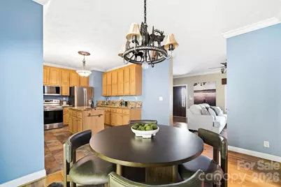 394 Hummingbird Lane, Elk Park, NC 28622 - Photo 12