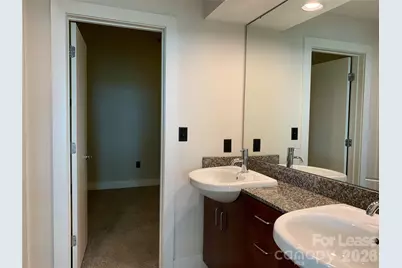 505 E 6th Street #1305, Charlotte, NC 28202 - Photo 22