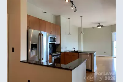 505 E 6th Street #1305, Charlotte, NC 28202 - Photo 16