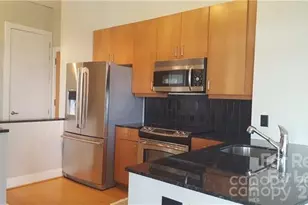 505 E 6th St, Charlotte, NC 28202 - Photo 2