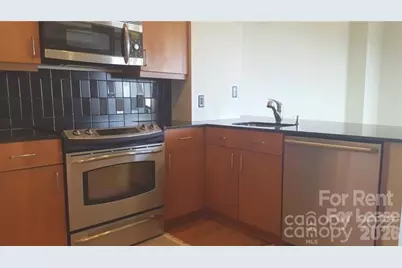 505 E 6th Street #1305, Charlotte, NC 28202 - Photo 6