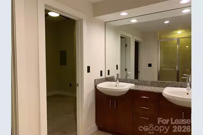 505 E 6th Street #1305, Charlotte, NC 28202 - Photo 18