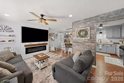 609 N 10th Street, Bessemer City, NC 28016 - Photo 4