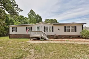 4076 Ritchfield Dr, Lincolnton, NC 28092 - Photo 1