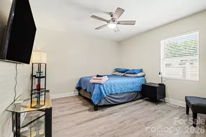 3816 Freedom Drive, Charlotte, NC 28208 - Photo 14