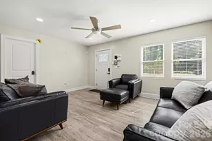 3816 Freedom Dr, Charlotte, NC 28208 - Photo 8