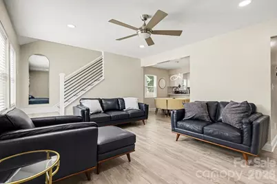 3816 Freedom Drive, Charlotte, NC 28208 - Photo 2