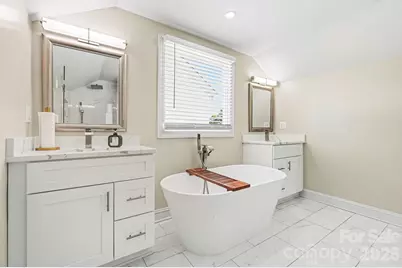 3816 Freedom Drive, Charlotte, NC 28208 - Photo 4
