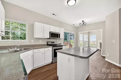 10303 Madison Park Drive, Charlotte, NC 28269 - Photo 16