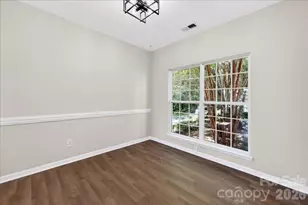 10303 Madison Park Dr, Charlotte, NC 28269 - Photo 10