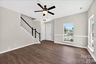 10303 Madison Park Dr, Charlotte, NC 28269 - Photo 4