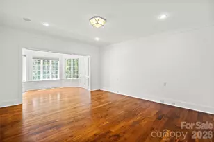 4536 Parview Dr N, Charlotte, NC 28226 - Photo 24