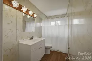 930 Enola Rd, Morganton, NC 28655 - Photo 20