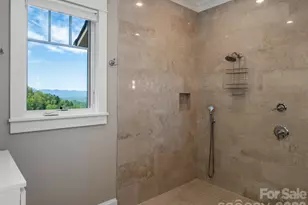 32 Timberwolf Ct, Asheville, NC 28804 - Photo 18