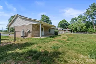 807 Silver Dapple Ln, Kernersville, NC 27284 - Photo 8