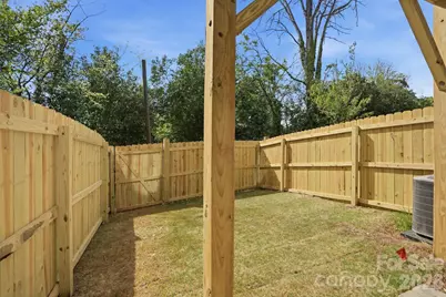 144 Mattoon Street, Charlotte, NC 28216 - Photo 26