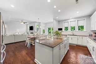 323 Forsythia Ln, Tega Cay, SC 29708 - Photo 16