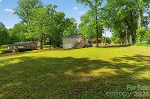 801 Woodlawn Ave SW, Valdese, NC 28690 - Photo 20