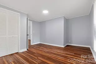 801 Woodlawn Ave SW, Valdese, NC 28690 - Photo 6