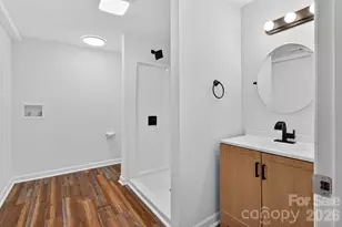 801 Woodlawn Ave SW, Valdese, NC 28690 - Photo 12
