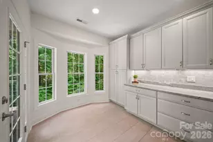2508 Carriage Falls Ct, Hendersonville, NC 28791 - Photo 16
